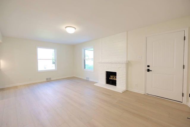 208 Zandale Drive, Lexington, KY 40503