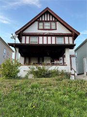 1049 Wyoming Street, Dayton, OH 45410