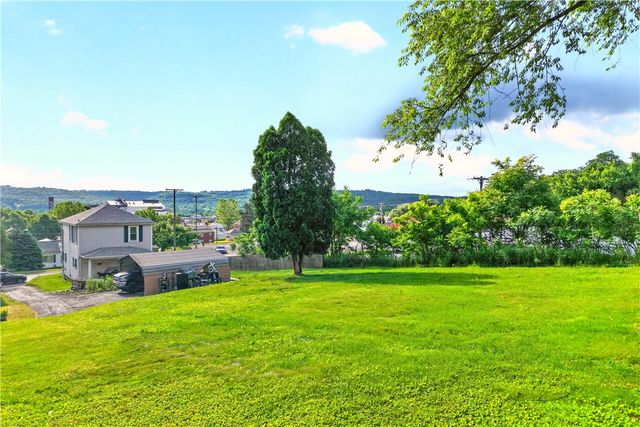 7435 Big Beaver Blvd, Big Beaver, PA 16157