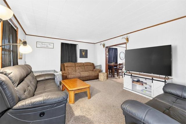 7435 Big Beaver Blvd, Big Beaver, PA 16157