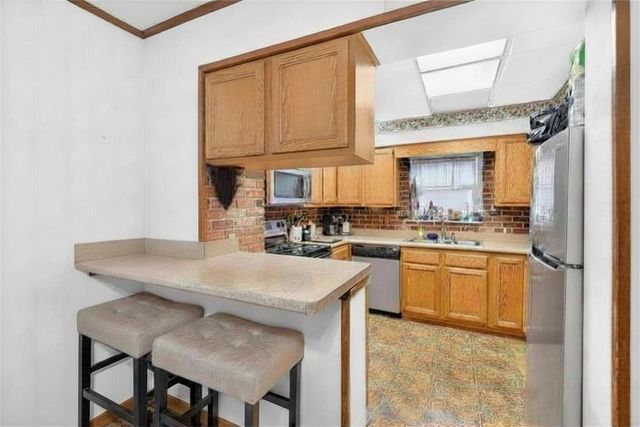 7435 Big Beaver Blvd, Big Beaver, PA 16157