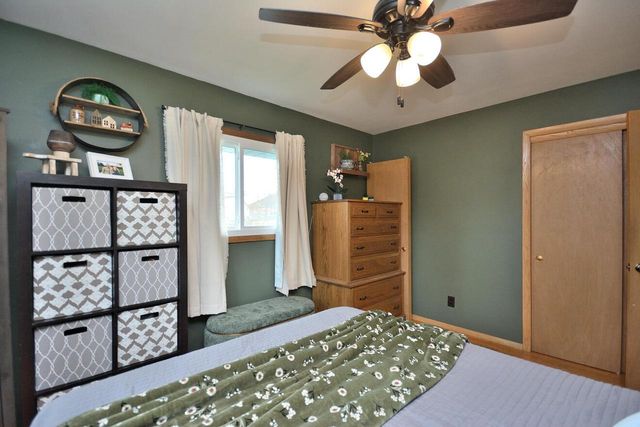 W178N8846 Queensway STREET, Menomonee Falls, WI 53051