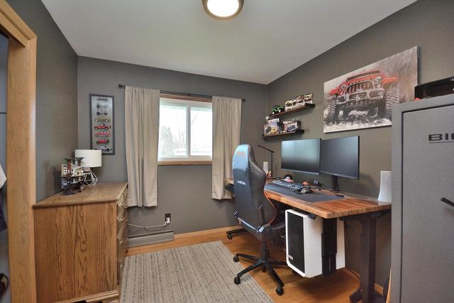 W178N8846 Queensway STREET, Menomonee Falls, WI 53051