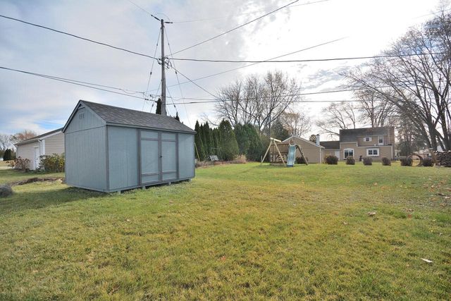 W178N8846 Queensway STREET, Menomonee Falls, WI 53051