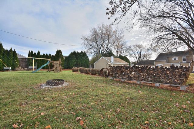 W178N8846 Queensway STREET, Menomonee Falls, WI 53051