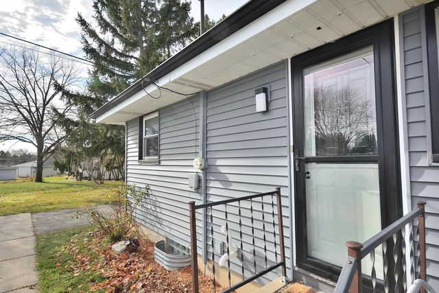 W178N8846 Queensway STREET, Menomonee Falls, WI 53051