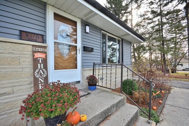 W178N8846 Queensway STREET, Menomonee Falls, WI 53051