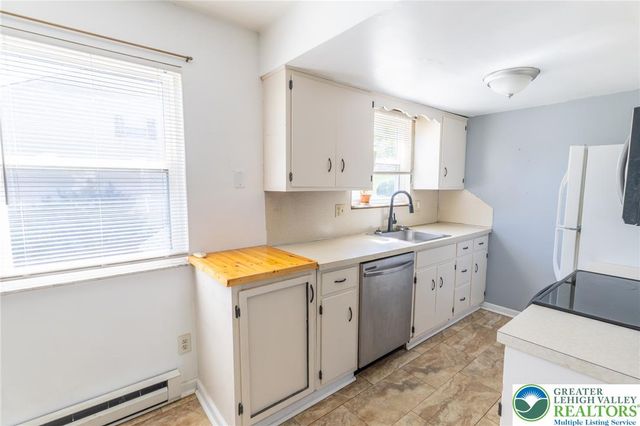 661 South Front Street South, Allentown City, PA 18103