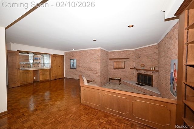 363 Lakewood Drive, Bloomfield Hills, MI 48304