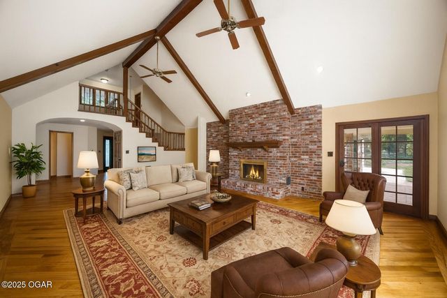 712 W 42nd Street, Joplin, MO 64804