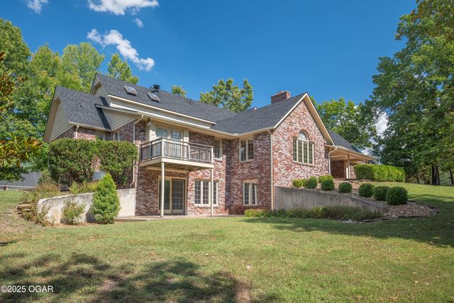 712 W 42nd Street, Joplin, MO 64804