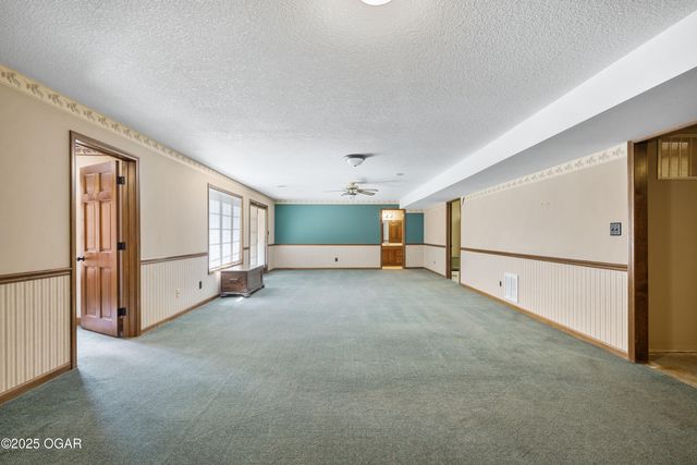 712 W 42nd Street, Joplin, MO 64804