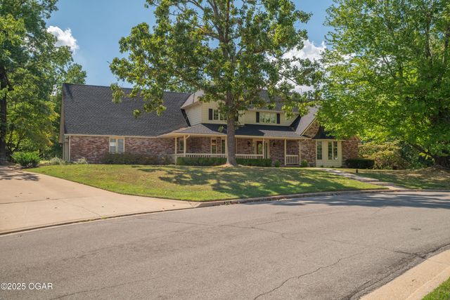 712 W 42nd Street, Joplin, MO 64804