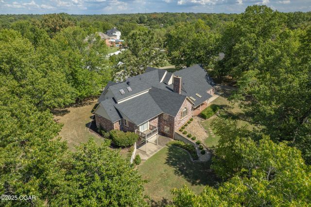 712 W 42nd Street, Joplin, MO 64804