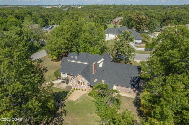 712 W 42nd Street, Joplin, MO 64804