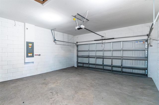 436 HENNEPIN LOOP, Lake Wales, FL 33898