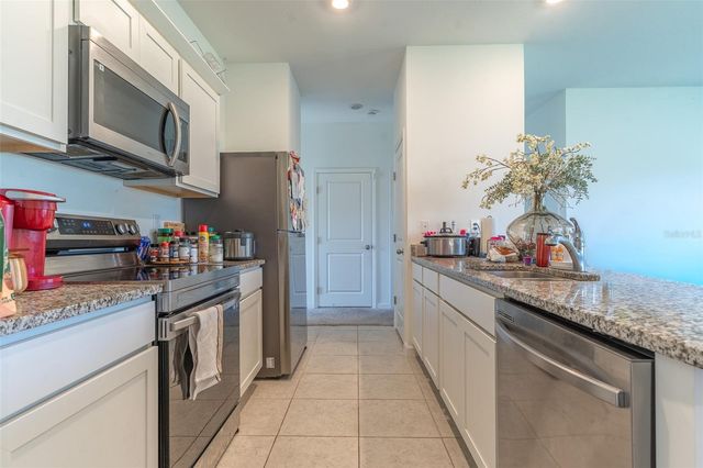 436 HENNEPIN LOOP, Lake Wales, FL 33898