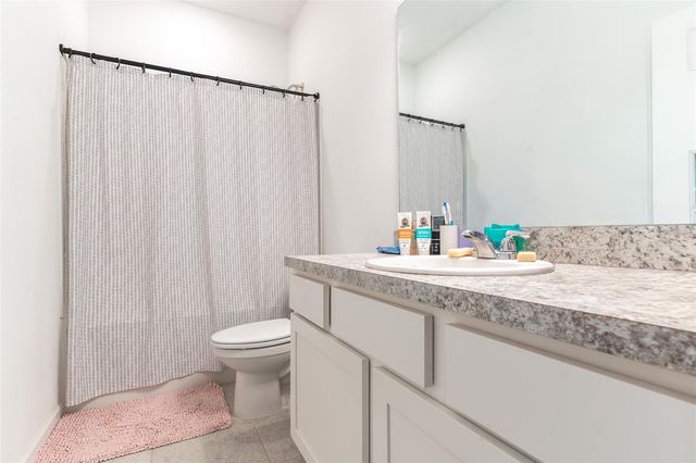 436 HENNEPIN LOOP, Lake Wales, FL 33898