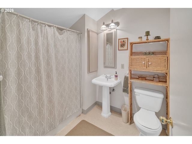 6900 S SCHNEIDER Rd, Canby, OR 97013
