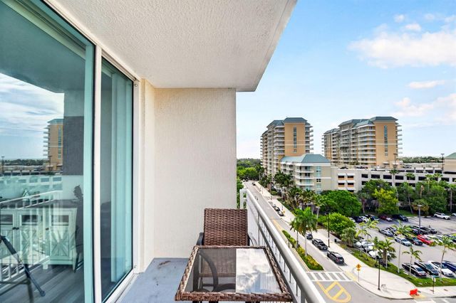 350 N FEDERAL Highway 813, Boynton Beach, FL 33435