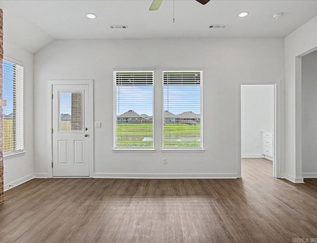 105 Molly Lane, Maumelle, AR 72113
