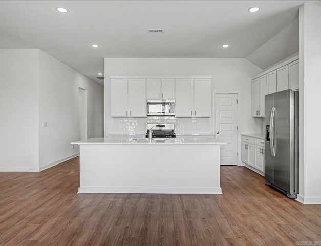 105 Molly Lane, Maumelle, AR 72113
