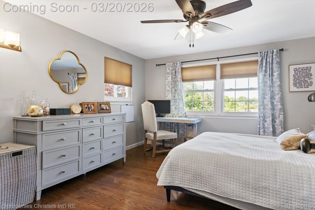 2711 Limerick Lane, Troy, MI 48098