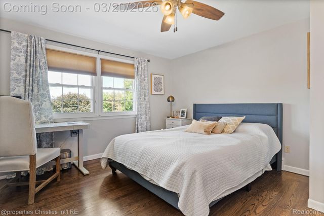 2711 Limerick Lane, Troy, MI 48098