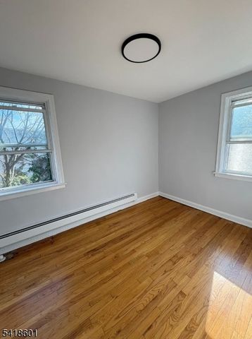 743 Audrey Dr, Rahway City, NJ 07065