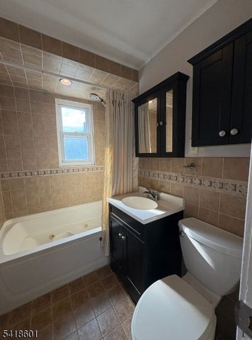 743 Audrey Dr, Rahway City, NJ 07065