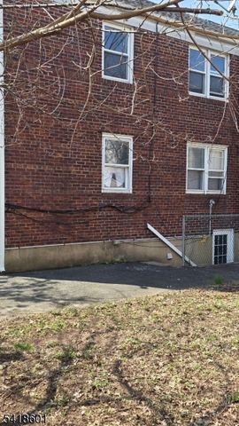 743 Audrey Dr, Rahway City, NJ 07065