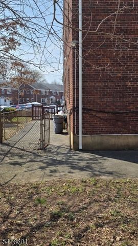 743 Audrey Dr, Rahway City, NJ 07065