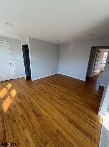 743 Audrey Dr, Rahway City, NJ 07065