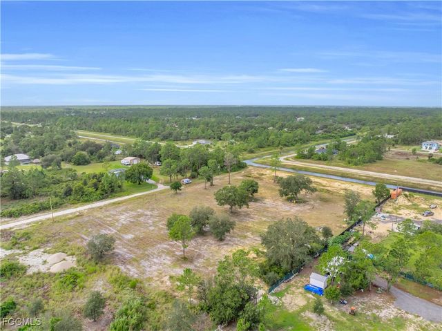 7896 8th PL, Labelle, FL 33935