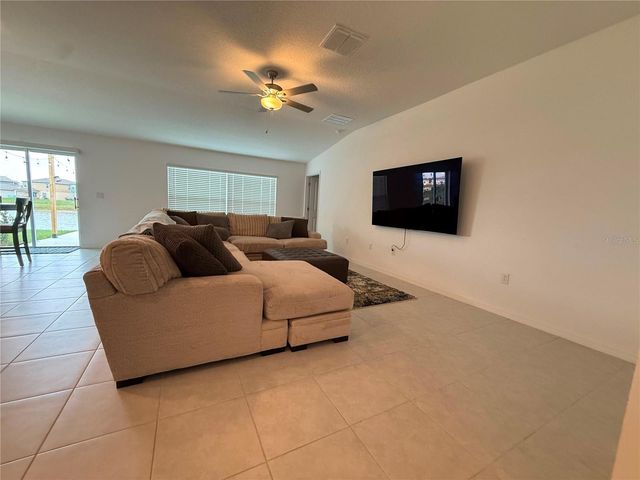 11210 LINDEN DEPOT ROAD, San Antonio, FL 33576