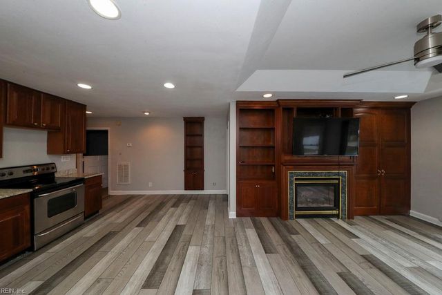 2025 Brier Cliff CRES, Chesapeake, VA 23320