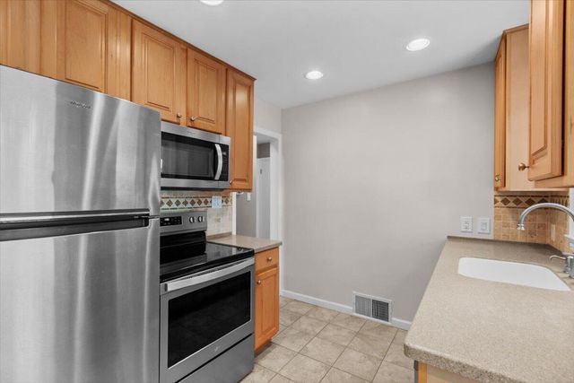 1519 Bauman Avenue, Royal Oak, MI 48073
