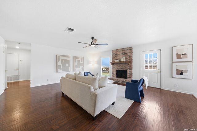 10607 Green Vista, San Antonio, TX 78223