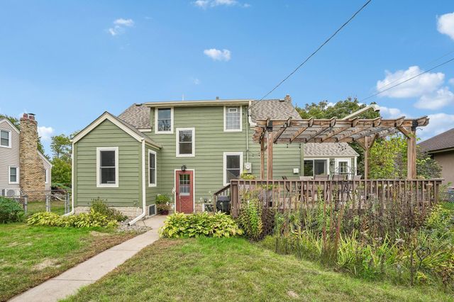 4325 Zane Avenue N, Crystal, MN 55422