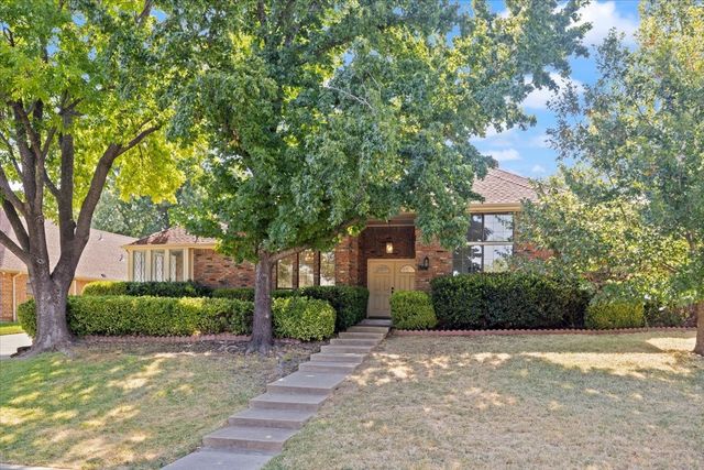 3637 Bluegrass Drive, Grand Prairie, TX 75052