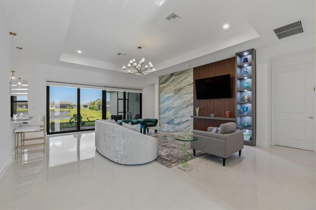 12426 SW Crystal Cove Drive, Port St. Lucie, FL 34987