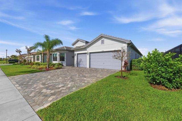 12426 SW Crystal Cove Drive, Port St. Lucie, FL 34987