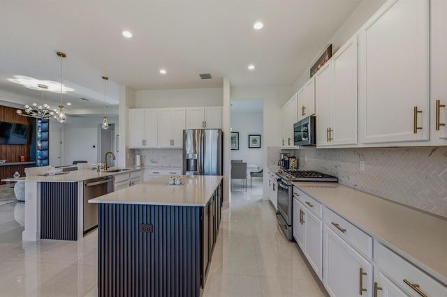 12426 SW Crystal Cove Drive, Port St. Lucie, FL 34987