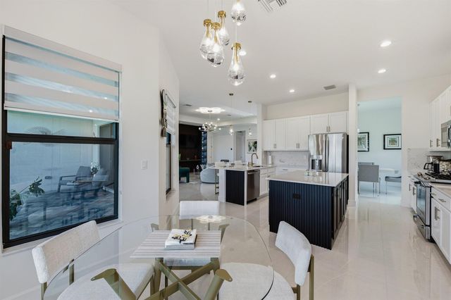 12426 SW Crystal Cove Drive, Port St. Lucie, FL 34987