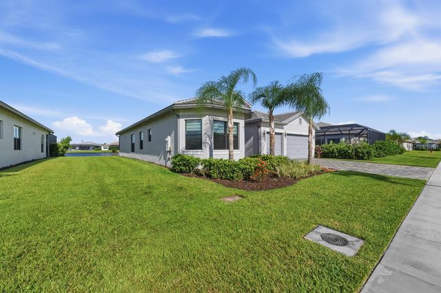 12426 SW Crystal Cove Drive, Port St. Lucie, FL 34987