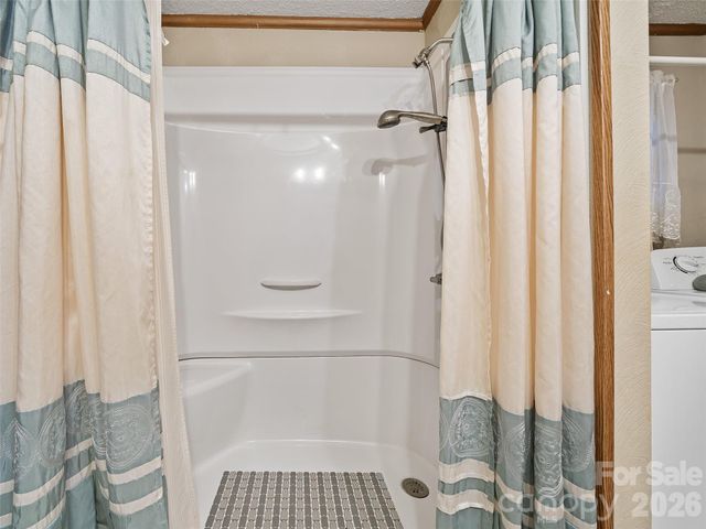 1280 Hamburg Road, Bakersville, NC 28705