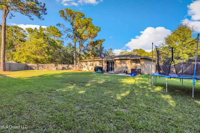 5672 Woodstock Court, Gautier, MS 39553