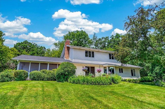 4538 Sundance Court, Cottage Grove, WI 53527