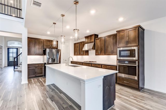 5029 Carsoli LN, Leander, TX 78641