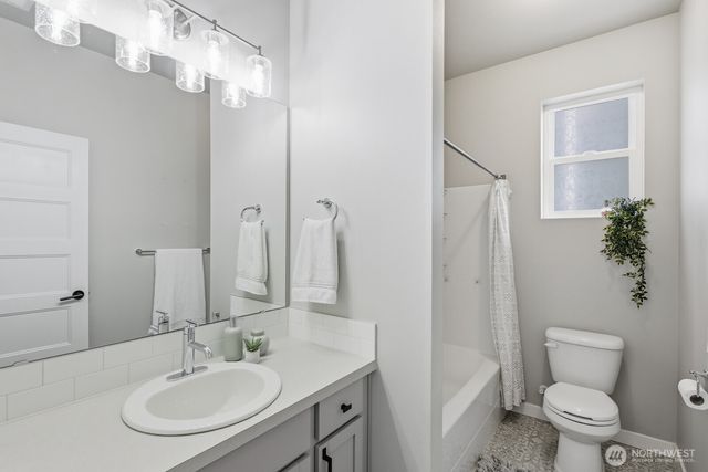 6132 47th Place NE, Marysville, WA 98270